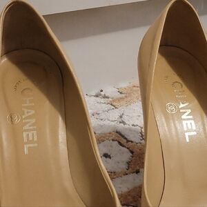 Chanel Women's Tan Pumps